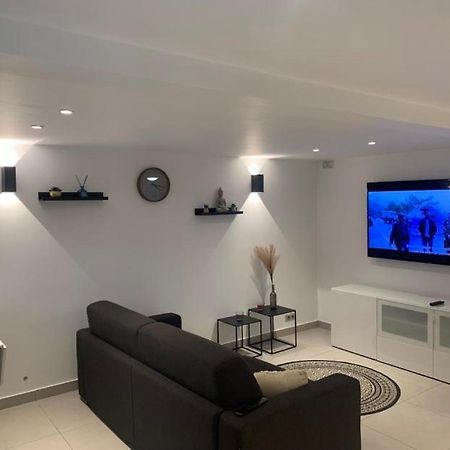 Auberge Appartement Ormesson Sur Marne / Sucy En Brie Bagian luar foto